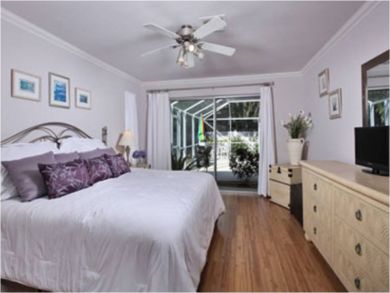 Master bedroom with king bed Master bedroom with king bed