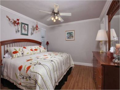 Bedroom 2 with king bed Bedroom 2 with king bed