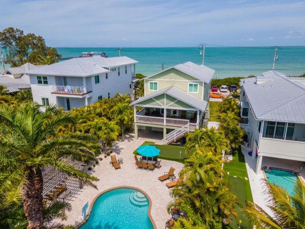 Luxury Four Bedroom Anna Maria Rental