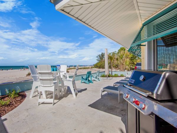 Thee Bedroom Gulf Front Vacation Home On Holmes Beach