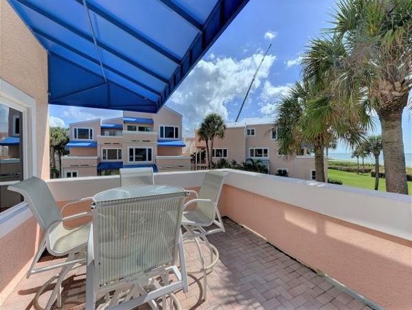Gulf Front Vacation Condo in Longboat Key with Amazing Views