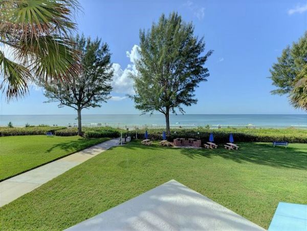 Gulf Front Vacation Condo in Longboat Key with Amazing Views