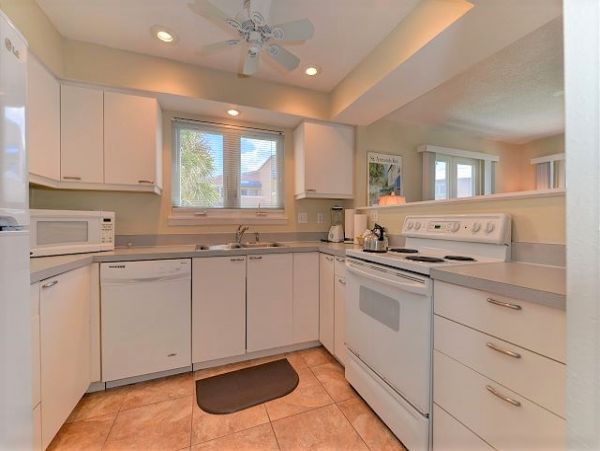 Gulf Front Vacation Condo in Longboat Key with Amazing Views