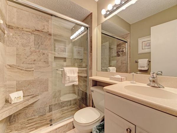 Longboat Key Beachfront Two Bedroom Vacation Rental Condo