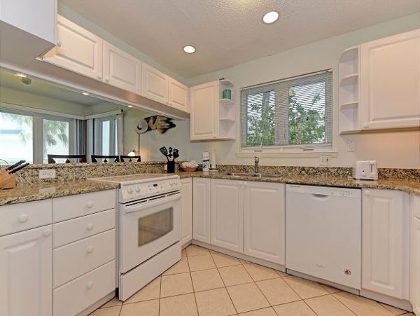 Longboat Key Beachfront Two Bedroom Vacation Rental Condo