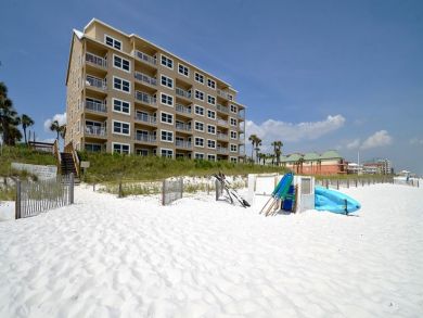 Destin, Florida condo for rent located on beach