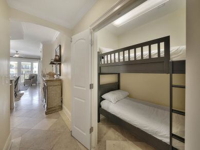 Gulf Front Vacation Condo in Santa Rosa Beach, Three Bedroom
