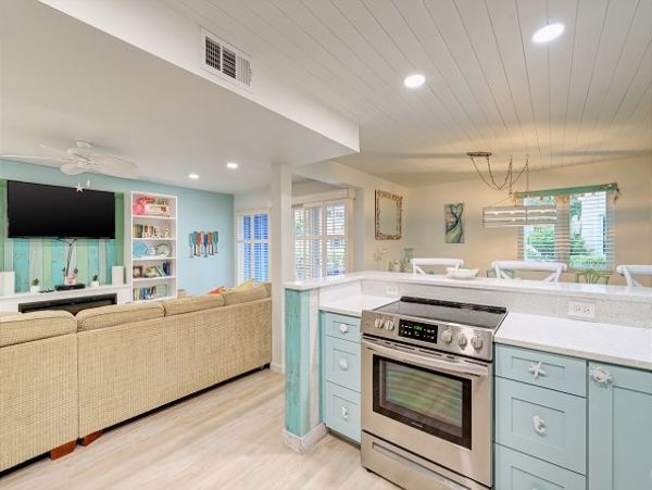 Longboat Key Vacation Condo 2 Bedrooms