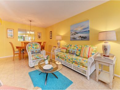 Living & Dining Area