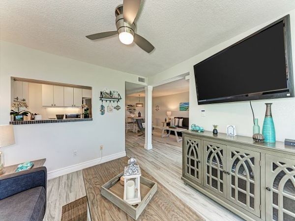 Beachfront full Gulf View Longboat Key Vacation Rental