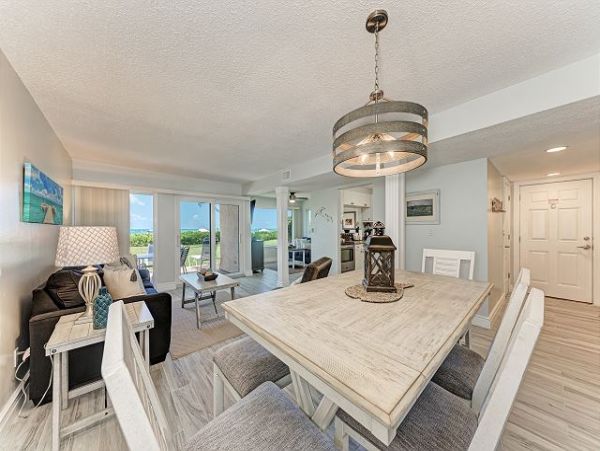 Beachfront full Gulf View Longboat Key Vacation Rental