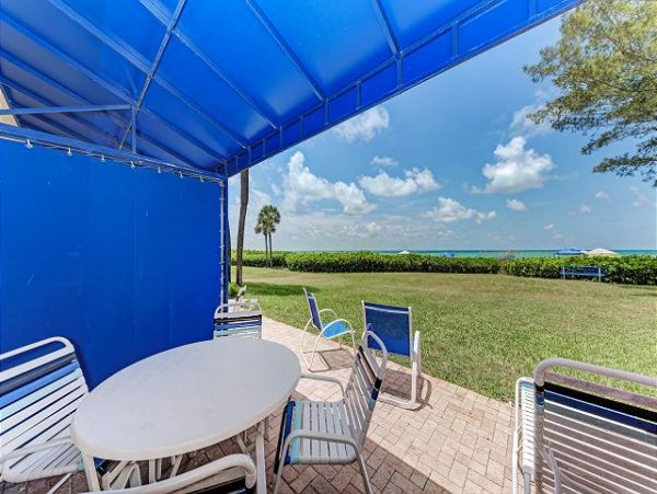 Beachfront full Gulf View Longboat Key Vacation Rental