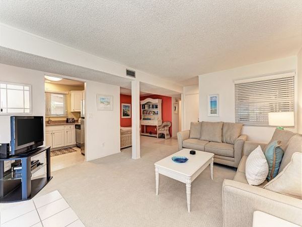 On Beach Longboat Key Vacation Condo Two Bedrooms