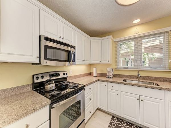 On Beach Longboat Key Vacation Condo Two Bedrooms
