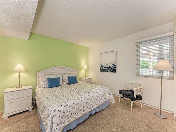 On Beach Longboat Key Vacation Condo Two Bedrooms