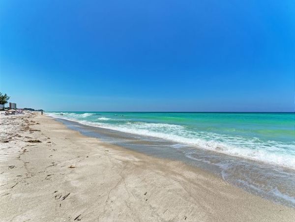 On Beach Longboat Key Vacation Condo Two Bedrooms