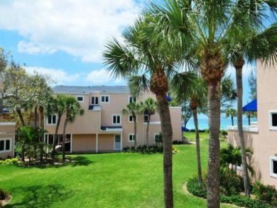 Longboat Key, Florida Poolside Rental Condo on Beach