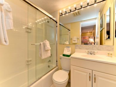 Bathroom with Tub & Shower Combo