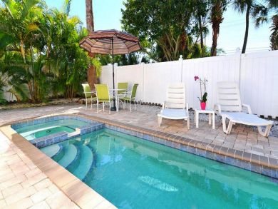 Bradenton Beach Vacation Home Sleeps Seven Guests