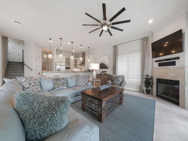 Four Bedroom Luxury Rentals in Destin Sleeps 14