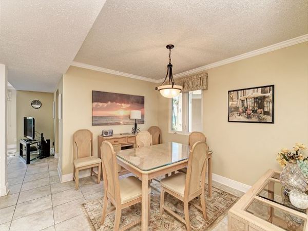 Spectacular views and open air lanai