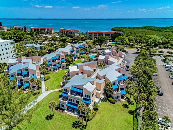 Spectacular views and open air lanai
