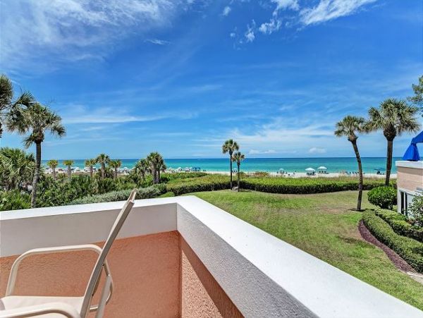 Spectacular views and open air lanai