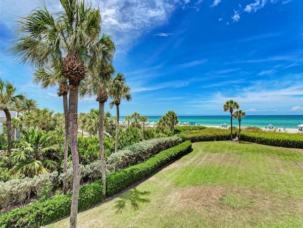 Spectacular views and open air lanai