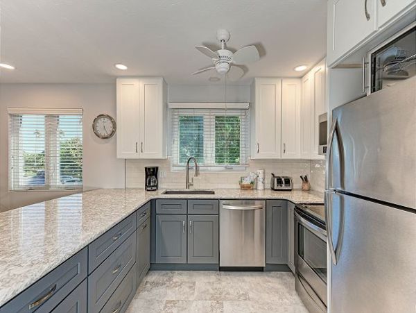 Longboat Key Beautifully Updated Two Bedroom Beachfront Condominium