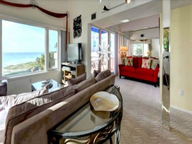 Living Area with Gulf View