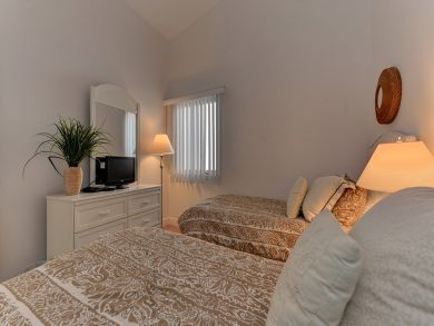 Twin Beds in Second Bedroom Twin Beds in Second Bedroom