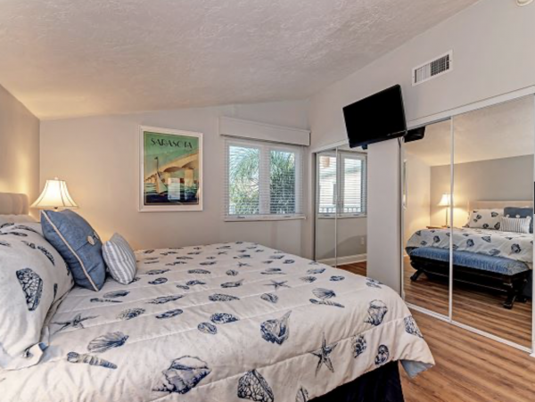 A Great Beachfront Longboat Key Condo