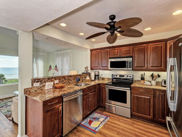 A Great Beachfront Longboat Key Condo