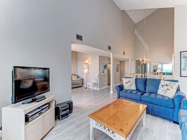 Gulf Front Longboat Key Vacation Condo Two Bedroom