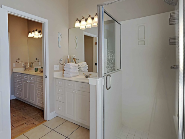Six Bedroom Home Enjoy Gulf Breezes