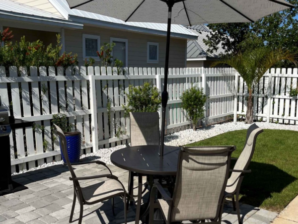 Six Bedroom Home Enjoy Gulf Breezes