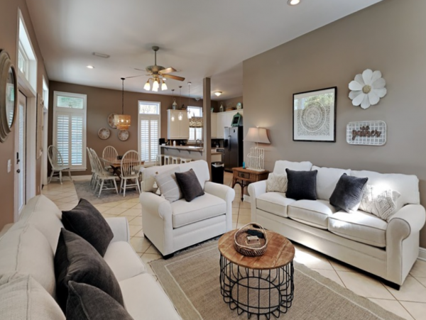 Six Bedroom Home Enjoy Gulf Breezes