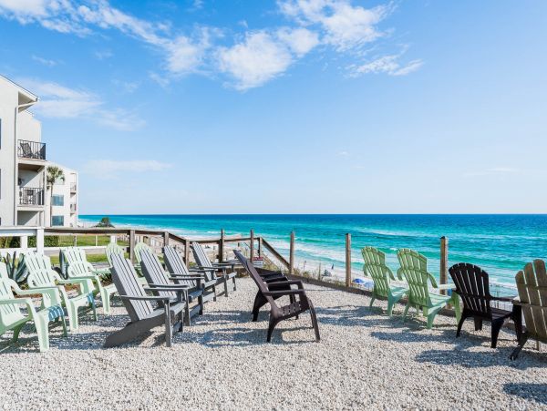 Stunning Five Bedroom Destin Beach Rental Sleeps 20