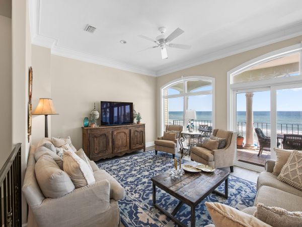 Stunning Five Bedroom Destin Beach Rental Sleeps 20