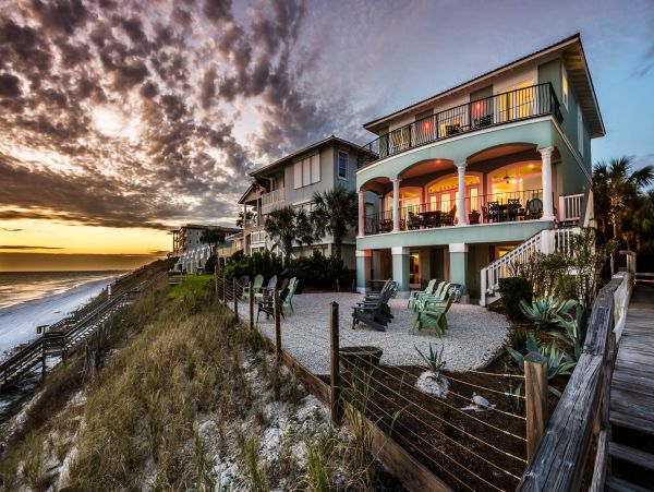 Stunning Five Bedroom Destin Beach Rental Sleeps 20