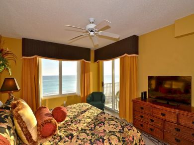 Okaloosa Island Rental with Three Bedrooms