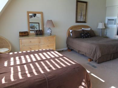 Bedroom 3 with king & queen beds