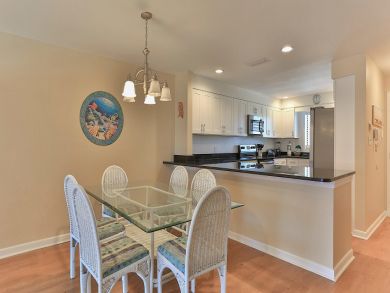 Dining Table Seats 6