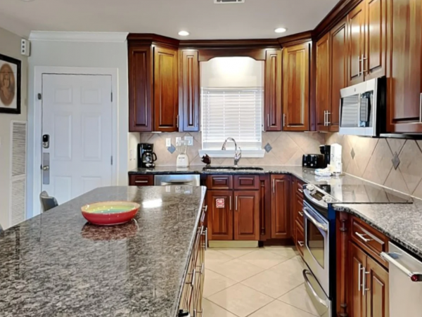 Destin Vacation Condo With Four Bedroom & Gulf Views
