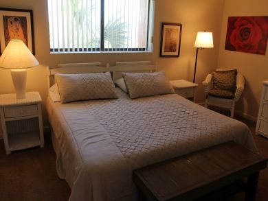 Bedroom 2 with king bed