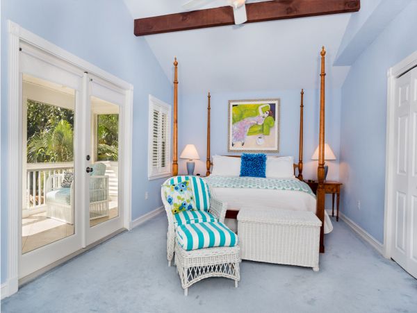 Three Bedroom Captiva Vacation Home with Private Pool