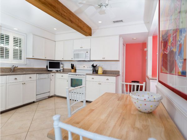 Three Bedroom Captiva Vacation Home with Private Pool