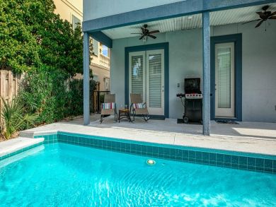 Destin 4 Bedroom Family Vacation Home with Pool Sleeps 18