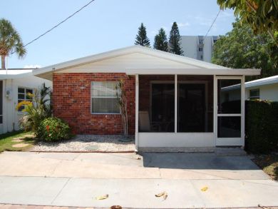 Siesta Key, Florida Rental Condo with Short Walk to Beach