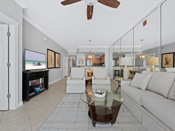On Beach Destin Vacation Condo Three Bedrooms Gulf Views